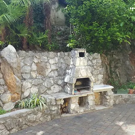 Maria With Swimming Pool Apartment Opatija